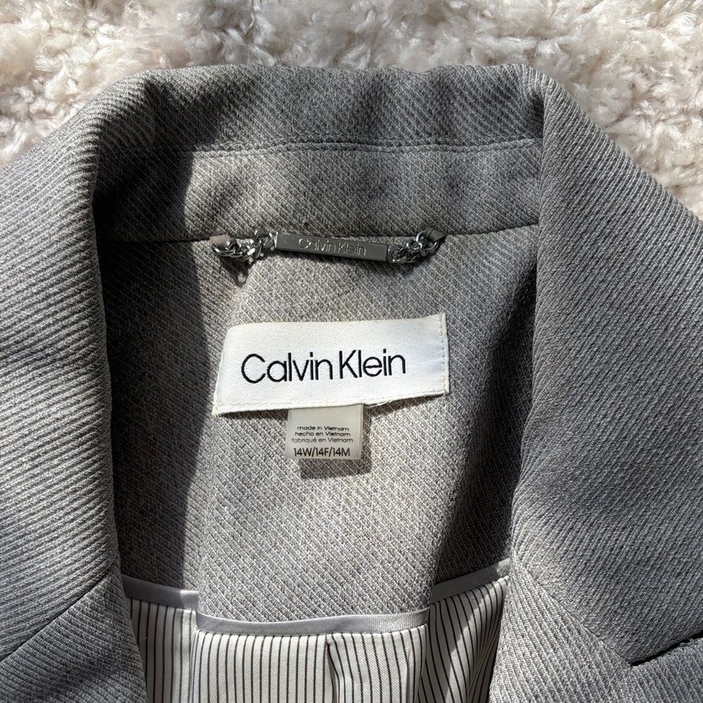 Calvin Klein Light Gray Single-Button Blazer - image 2